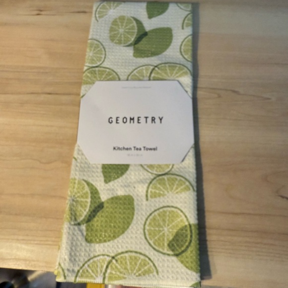 Geometry lime kitchen tea towel NWT - Picture 1 of 2